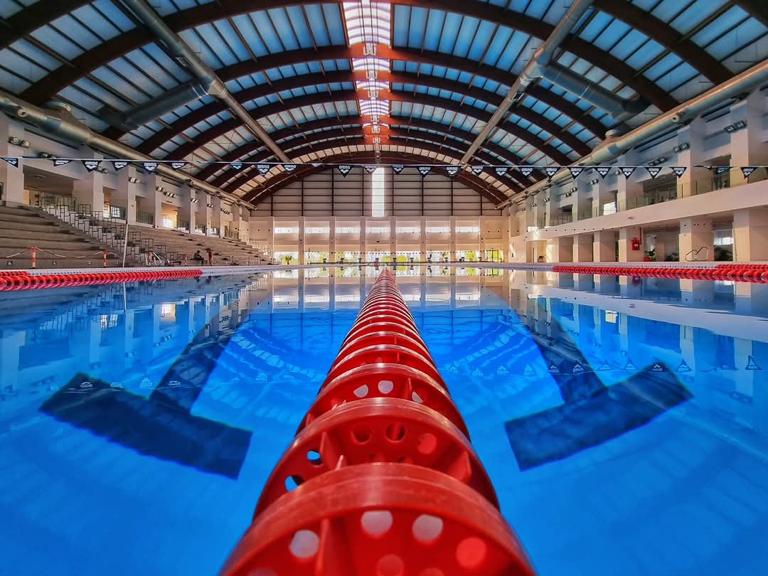 Bazinul de înot din Târgoviște se redeschide