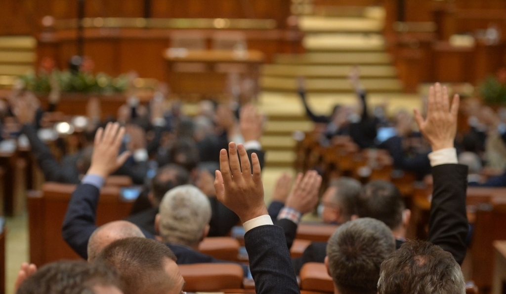 Ruperea coaliției complică situația României