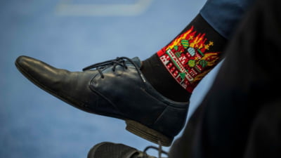 Rusia, amenințări din cauza șosetelor în flăcări