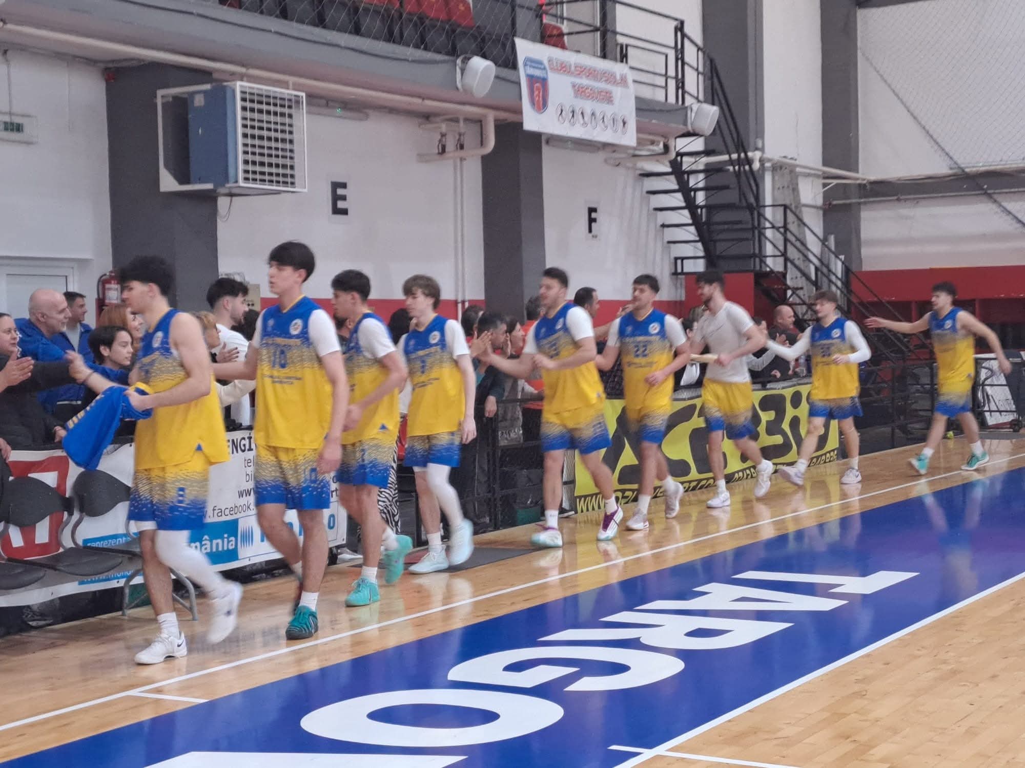 CSU Târgoviște câștigă pe terenul de baschet!