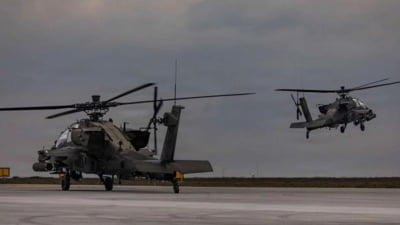 Elicoptere Apache la Baza Kogălniceanu