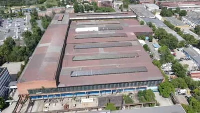Fabrica din vremea lui Ceaușescu se vinde