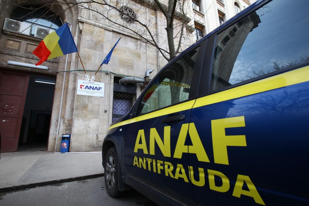 Angajații Fiscului cer salarii mai mari