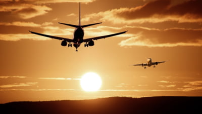 Avion de urgență după incident cu pasagerul