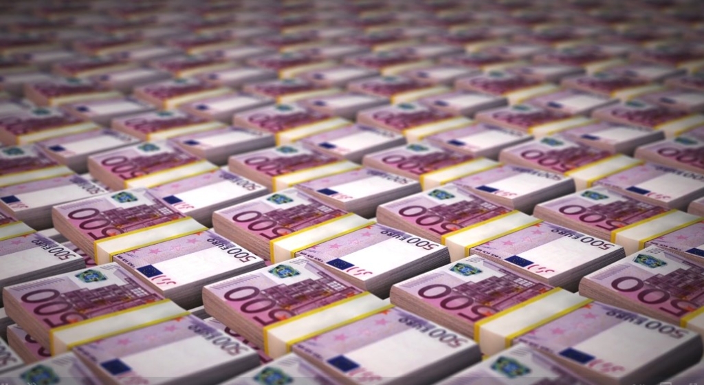 Banii încep să ocolească România