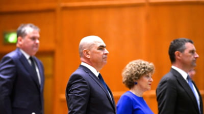 Bolojan: Apele s-au limpezit între partide