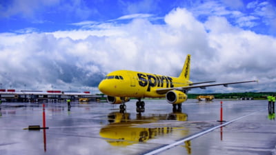 Companie aeriană se închide brusc, zboruri anulate