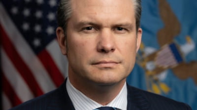 „Critici la Pentagon pentru retragerea din Polonia”