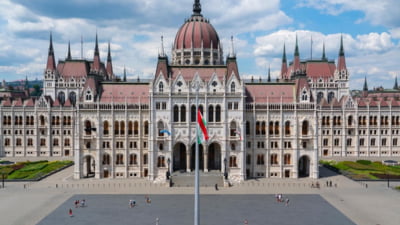 Deputata maghiară depune jurământul în română