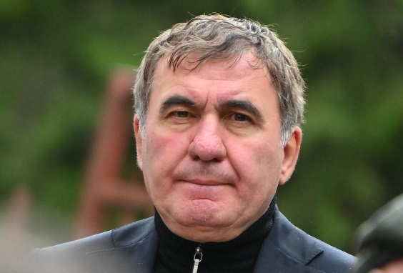 Hagi surprinde Ungaria cu convocări naționale