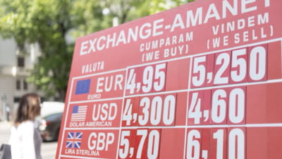 "Leul nu e suferind de moțiune, spune economistul"