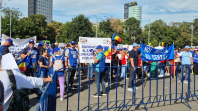 Noua lege a salarizării: 87 de sporuri eliminate