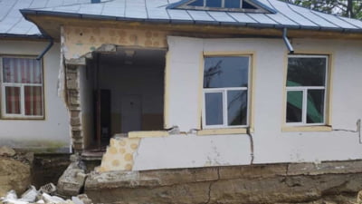 Perete de școală din Tulcea s-a prăbușit