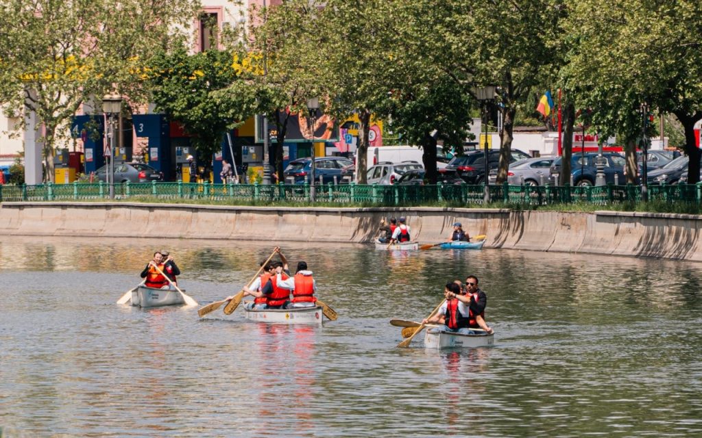 Plimbările pe Dâmbovița, 8-9 mai