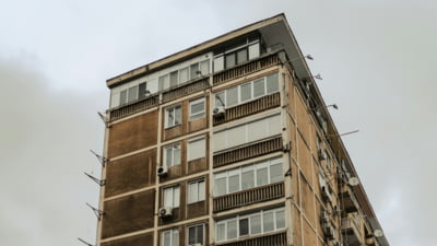 Prețul apartamentelor în București după '89