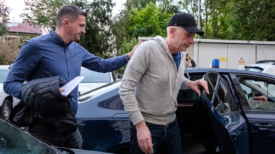 Procurori reținuți într-un dosar de corupție