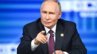 Rusia, scădere drastică a rezervelor financiare