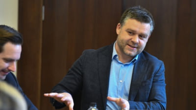 Sondaj politic: PSD scade, Bolojan 30%