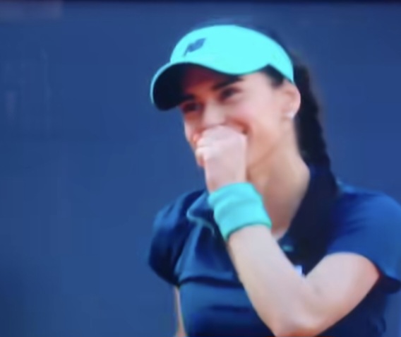 Sorana Cîrstea joacă pentru semifinale la Roma