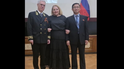 Șoșoacă la Ambasada Rusiei și Coreea de Nord