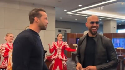 Frații Tate au sosit la Moscova cu fast